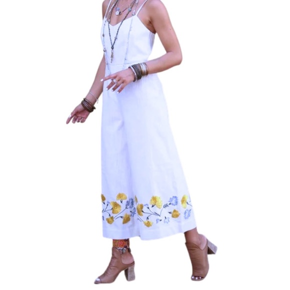 🌼 Club Monaco Embroidered Floral Cotton / Straw Embellished Jumpsuit - Size 2 - Picture 2 of 15